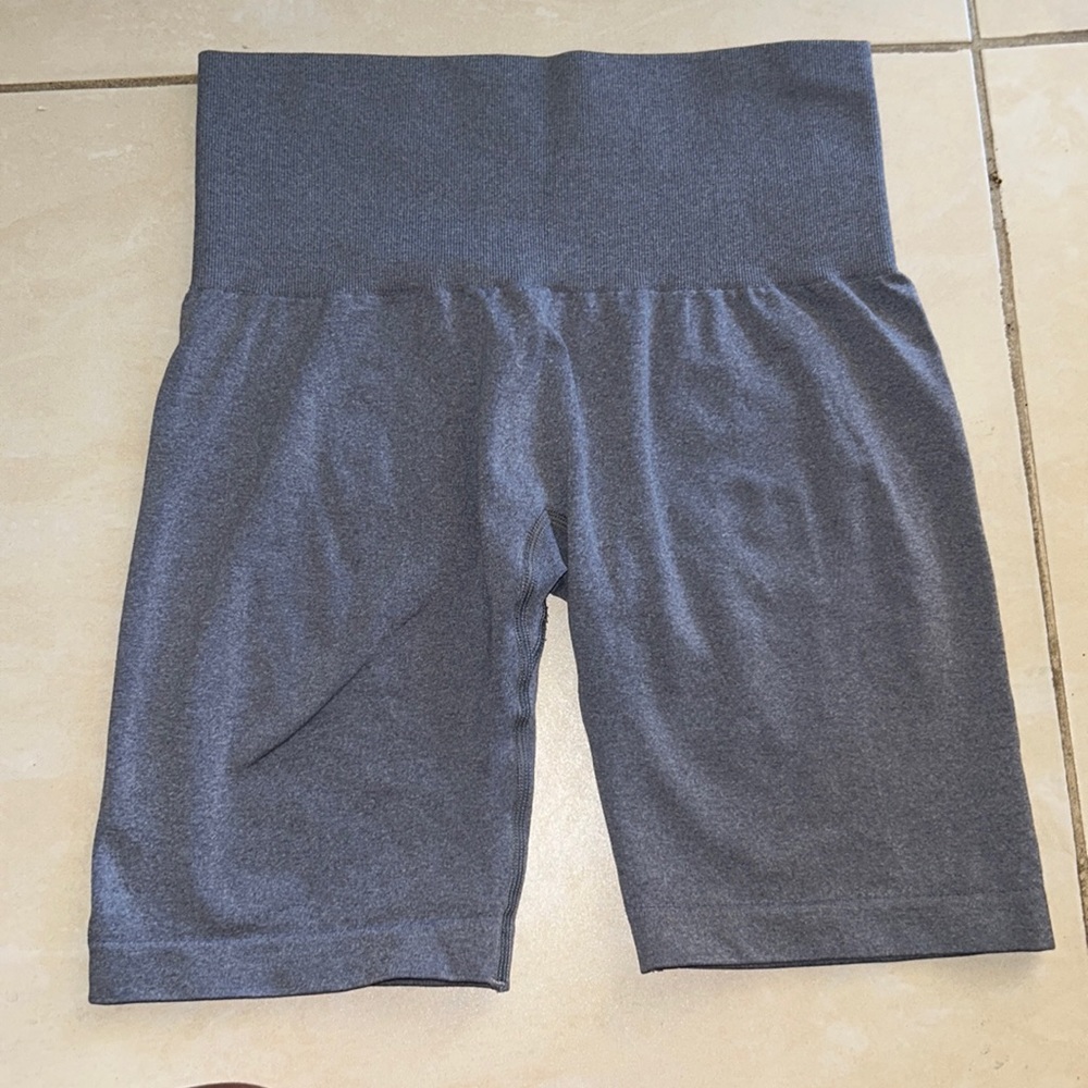 Nvgtn pro biker shorts